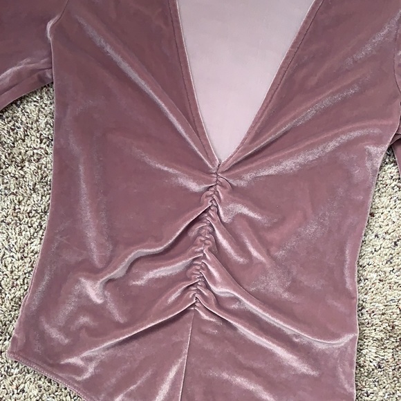 NWOT Express Velvet Bodysuit - Picture 3 of 5